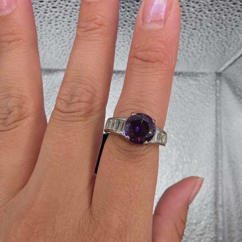 Unbranded Women's Silver and Purple Jewellery